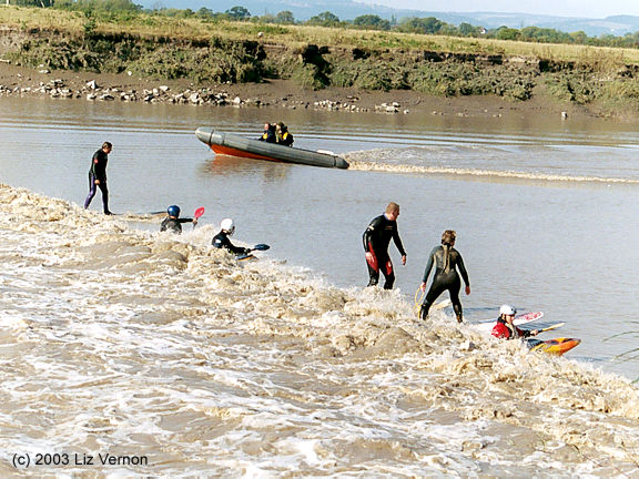 Rounding the bend Priestess extends her women's distance surfing record yet again, while Big Dave heads closer towards a five miler....
